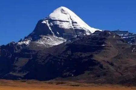 喜马拉雅山海拔多少米?